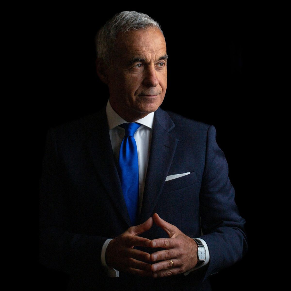 Cine este Călin Georgescu, candidatul-surpriză din turul 2 al alegerilor prezidențiale » Ce sport extrem practică