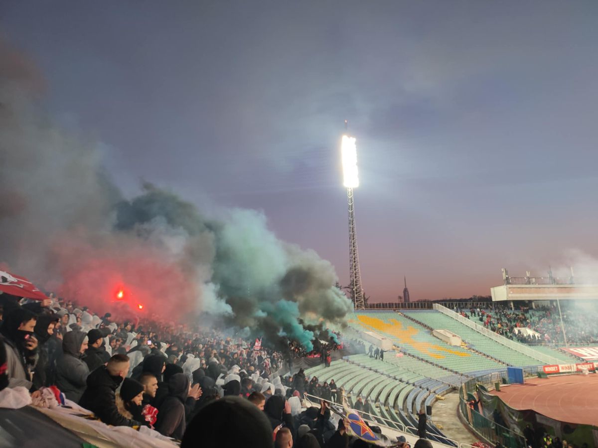 Suporterii lui CSKA Sofia și Steaua București au sărbătorit împlinirea a 20 de ani de prietenie