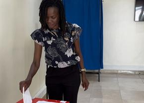 Atleta Joan Chelimo Melly a votat pentru prima dată la prezidențialele din România: „O datorie pe care mi-am îndeplinit-o cu mândrie!”