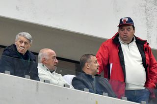 „Joacă mai bine fără el, nu mă mai încântă!” » Înainte de Botoșani, legenda lui Dinamo a „scuturat” o vedetă și și-a ales noul favorit