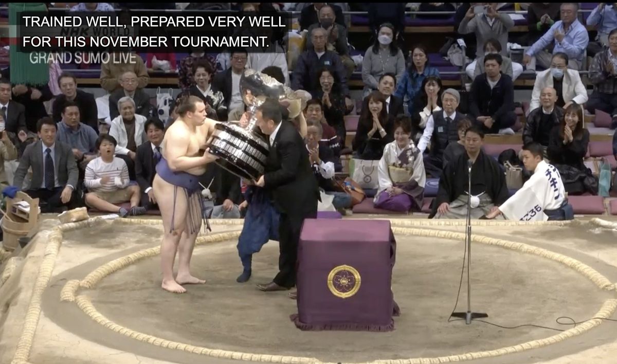 Ucraineanul Aonishiki scrie istorie în competițiile de sumo din Japonia