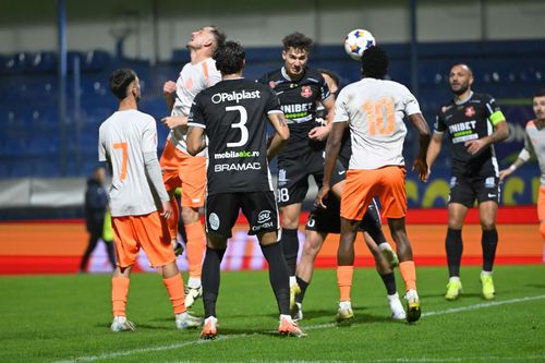 Metaloglobus și Hermannstadt au „dat-o la pace” la Clinceni, sub privirile a 110 oameni » Meciul a fost decis de două penalty-uri în repriza secundă // foto: sportpictures.eu