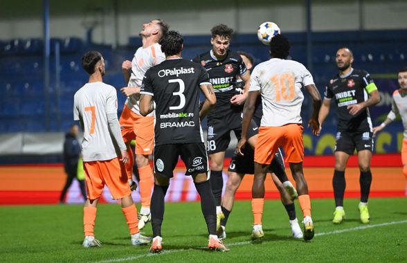 Metaloglobus și Hermannstadt au „dat-o la pace” la Clinceni, sub privirile a 110 oameni » Meciul a fost decis de două penalty-uri în repriza secundă