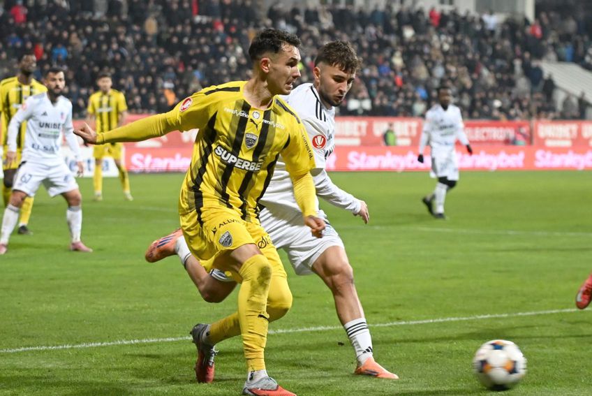 FC Botoșani - Dinamo  // FOTO: Sport Pictures