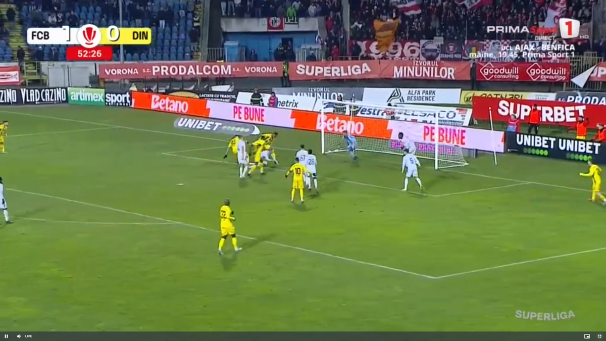 L-a exasperat pe Zeljko Kopic în Botoșani - Dinamo » S-a făcut de râs de două ori în 4 minute