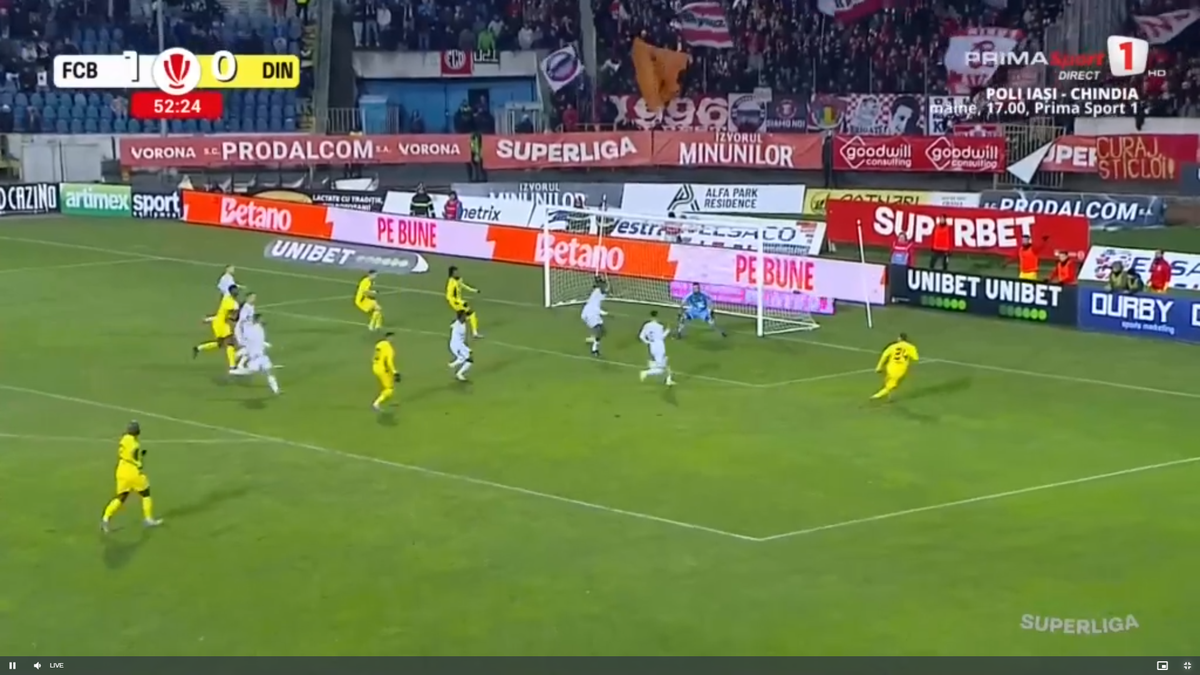 L-a exasperat pe Zeljko Kopic în Botoșani - Dinamo » S-a făcut de râs de două ori în 4 minute