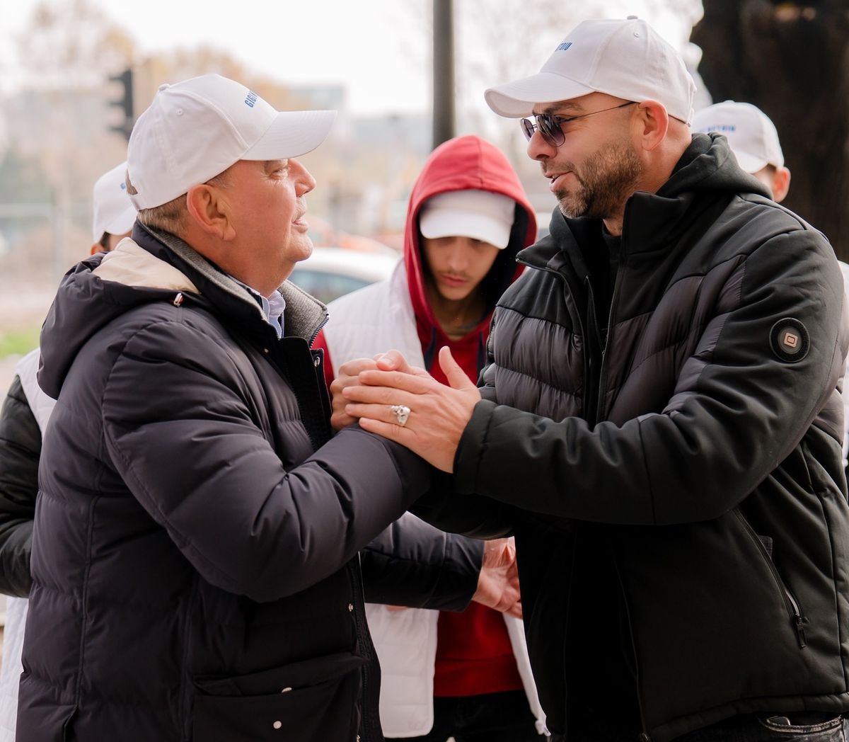 3 nume mari din fotbal îi fac campanie lui Gigi Nețoiu » Ce s-a întâmplat sâmbătă, în Piața Obor