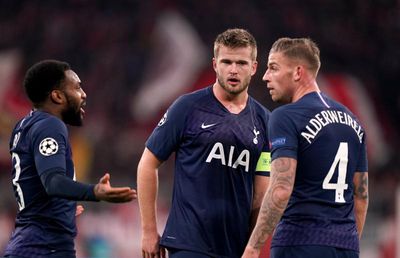 Un fundaș din Premier League, arestat după ce a provocat un accident rutier! Ce rezultat a avut la testul pentru alcoolemie