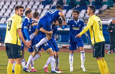 EXCLUSIV // UPDATE Oficial: FC U Craiova 1948 și-a numit noul antrenor: „Sperăm ca divinitatea să fie la fel de generoasă cu noi ca acum 15 ani”