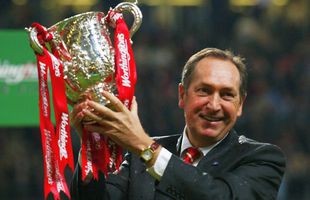 SPECIAL GSP Minunatul domn Gérard Houllier » 5 povești de colecție cu antrenorul care și-a pus amprenta pe nume uriașe din istoria lui Liverpool