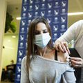 Vaccinarea pentru coronavirus a început pe mapamond. foto: Guliver/Getty Images
