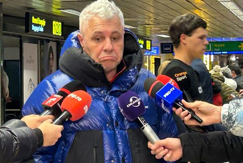 Marius Șumudică (52 de ani), antrenorul lui Gaziantep, a vorbit despre sezonul Rapidului, de pe aeroport.