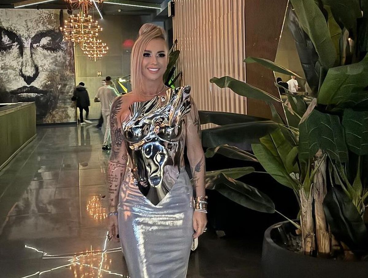 Anamaria Prodan îi dă o „indirectă” lui Reghecampf, prin intermediul lui Gigi Becali: „A treia nevastă e blestem!”