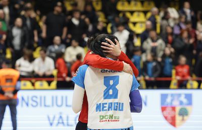 CSM București, victorie la limită în primul meci din 2025, cu Corona Brașov » Ratarea uriașă din ultima fază a decis soarta meciului