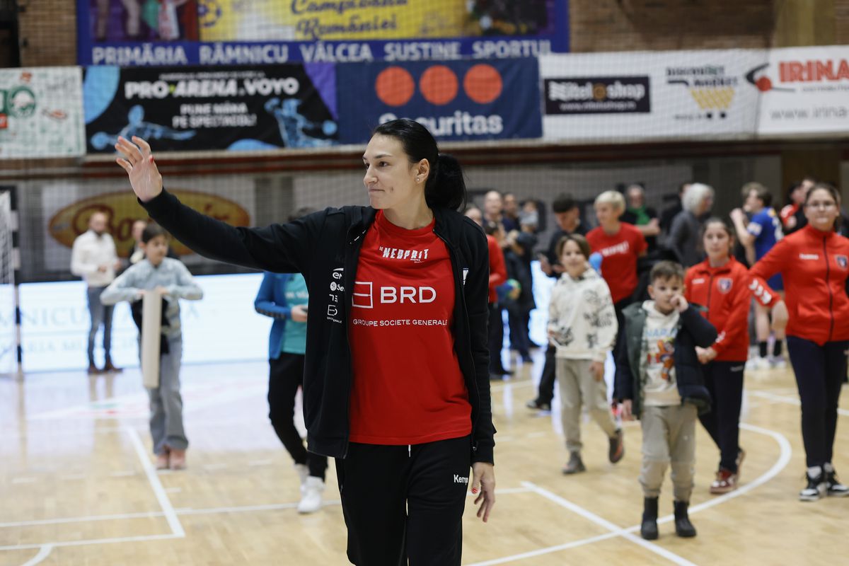 Cristina Neagu, ultimul meci în sala din Râmnicu Vîlcea