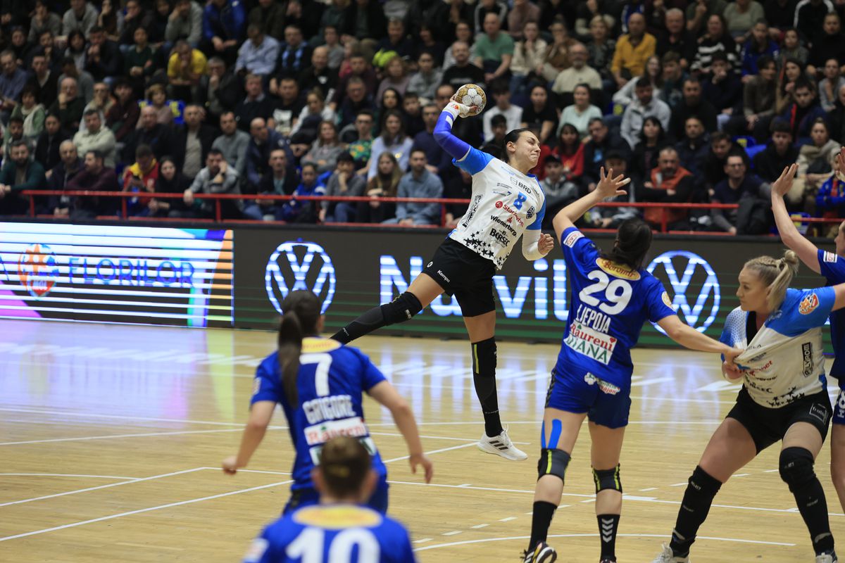 Cristina Neagu, ultimul meci în sala din Râmnicu Vîlcea