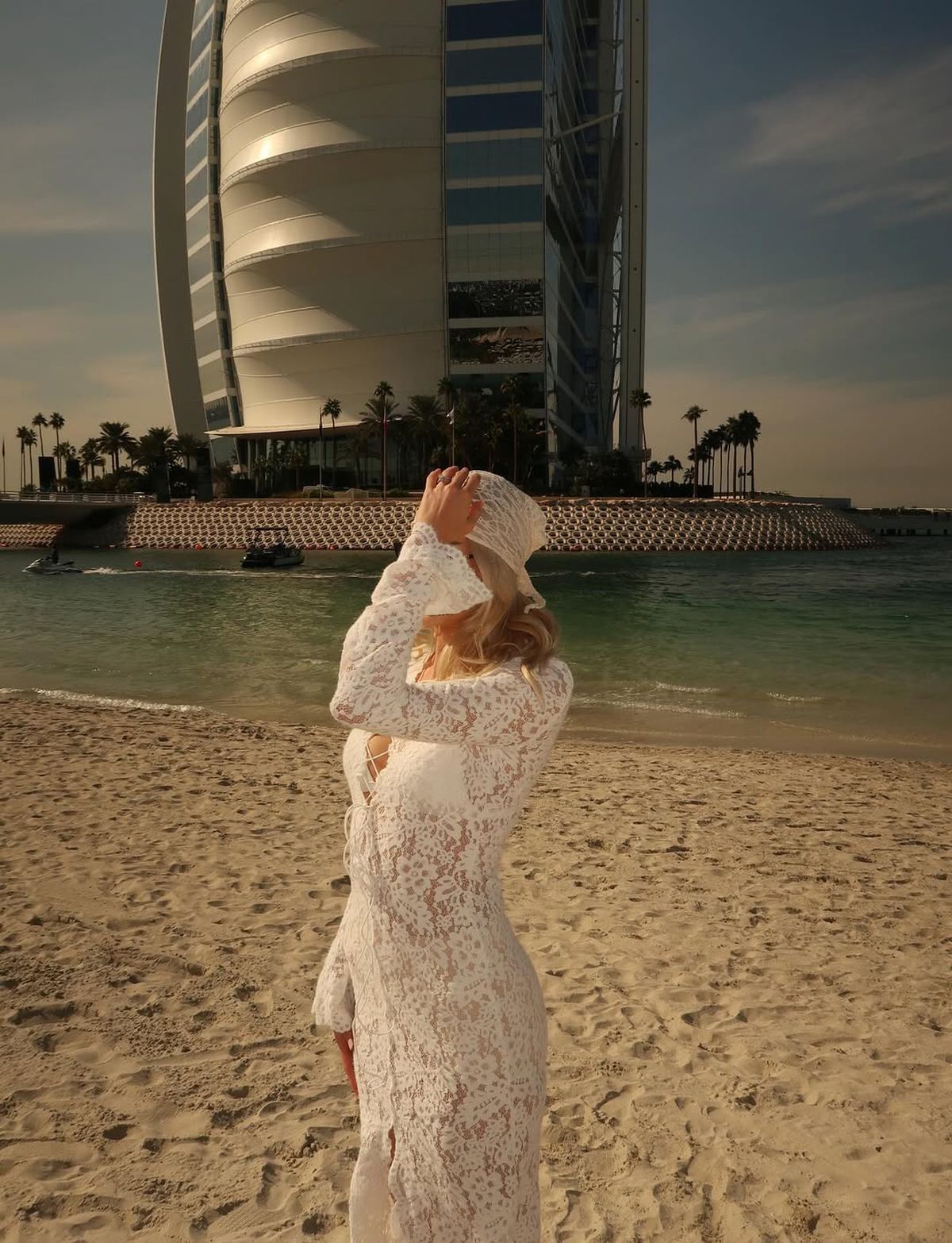 Mihăilă e fericit pe toate planurile! Relație pătimașă cu olteanca Ami » Primele imagini împreună