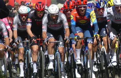 Corecția optică în funcție de activitățile sportive. Nevoia de ochelari sau de lentile de contact