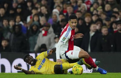 Liverpool s-a înțeles cu un fundaș central din Premier League » Acord de principiu pentru transfer