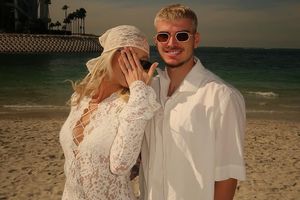 Valentin Mihăilă a făcut marele pas! Unde a avut loc cererea în căsătorie