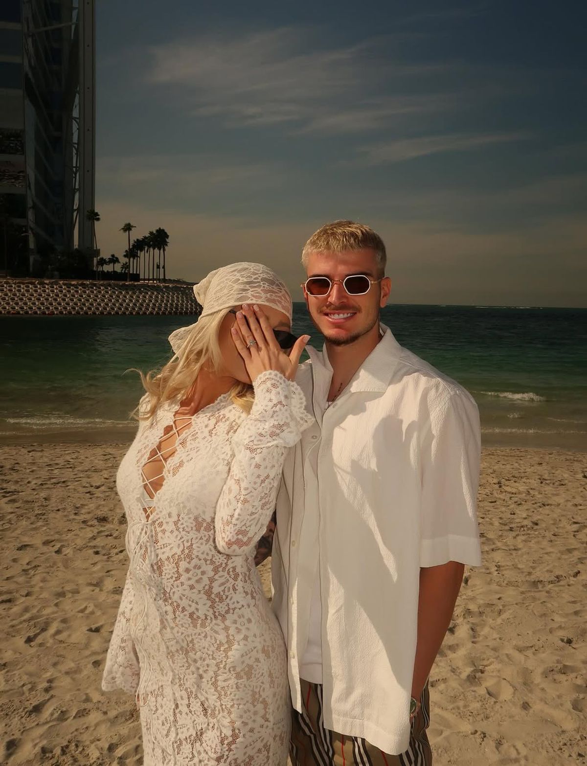 Mihăilă e fericit pe toate planurile! Relație pătimașă cu olteanca Ami » Primele imagini împreună