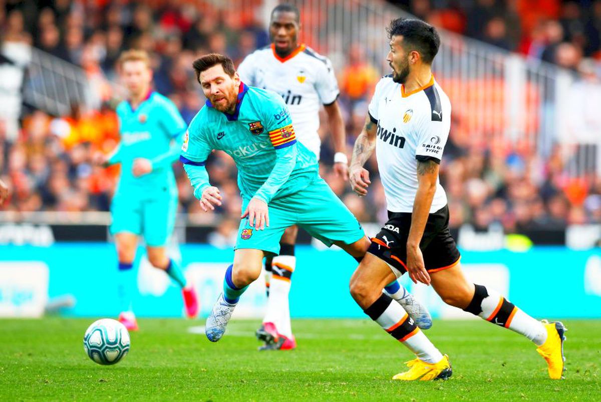 VALENCIA - BARCELONA 2-0 // VIDEO+FOTO Continuă degringolada catalanilor: Barcelona și Quique Setien, îngenuncheați în tărâmul „liliecilor”