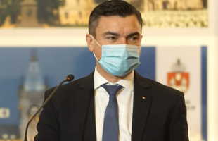 VIDEO. Fără precedent! Primarul Mihai Chirica a făcut praf echipa lui Pancu: „Vinerea luăm bătaie, scrie în regulament! Dă, bă, gol! Ne ard toate comunele din țară”