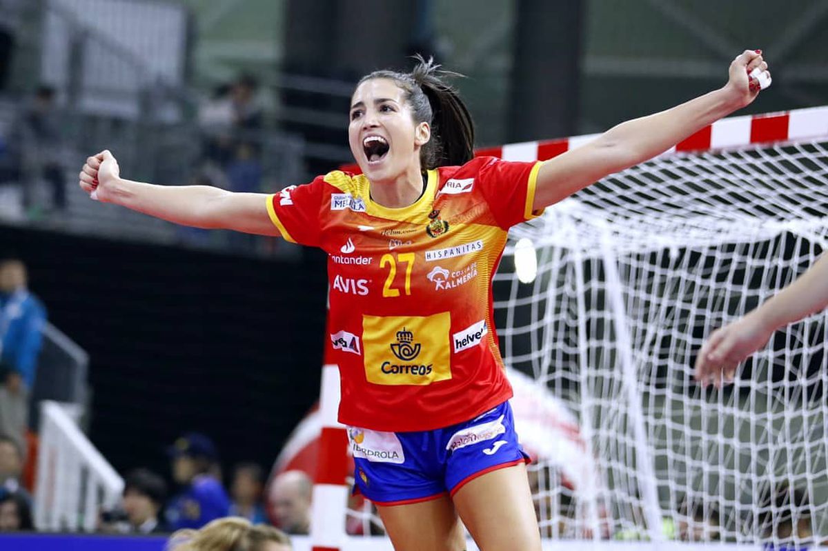 Transfer de marcă la Rapid! O vicecampioană europeană și mondială vine din vară