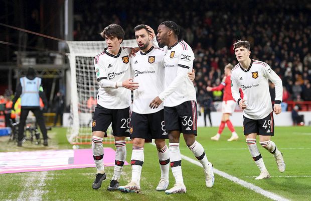 Manchester United, cu un picior în finala Cupei Ligii Angliei. Victorie spectaculoasă la Nottingham