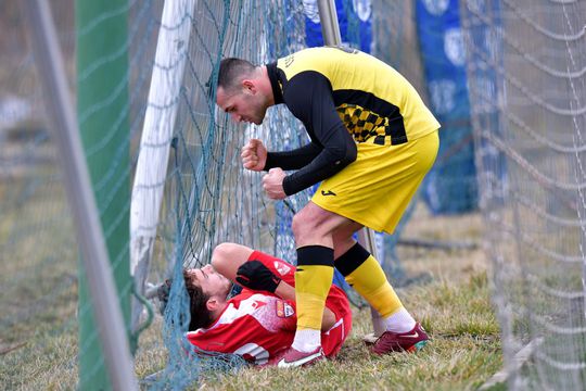 „Câinii” dau piept, la Buftea, cu CSO Plopeni
Foto: Cristi Preda (GSP)