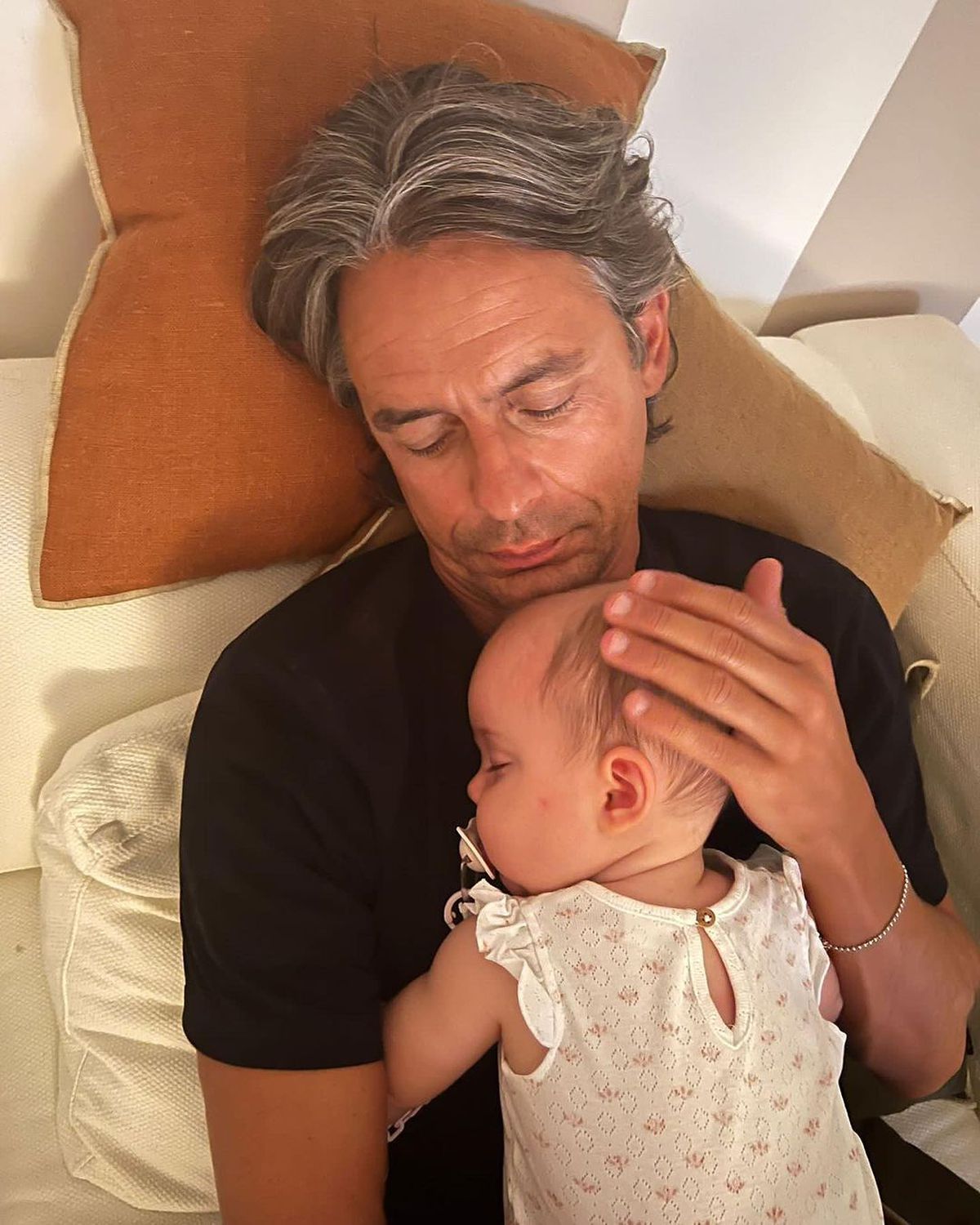 Pippo Inzaghi a atras atenția alături de iubita cu 16 ani mai tânără: „Credeam că e fiica lui” vs  „Ce «gol», Doamne!”