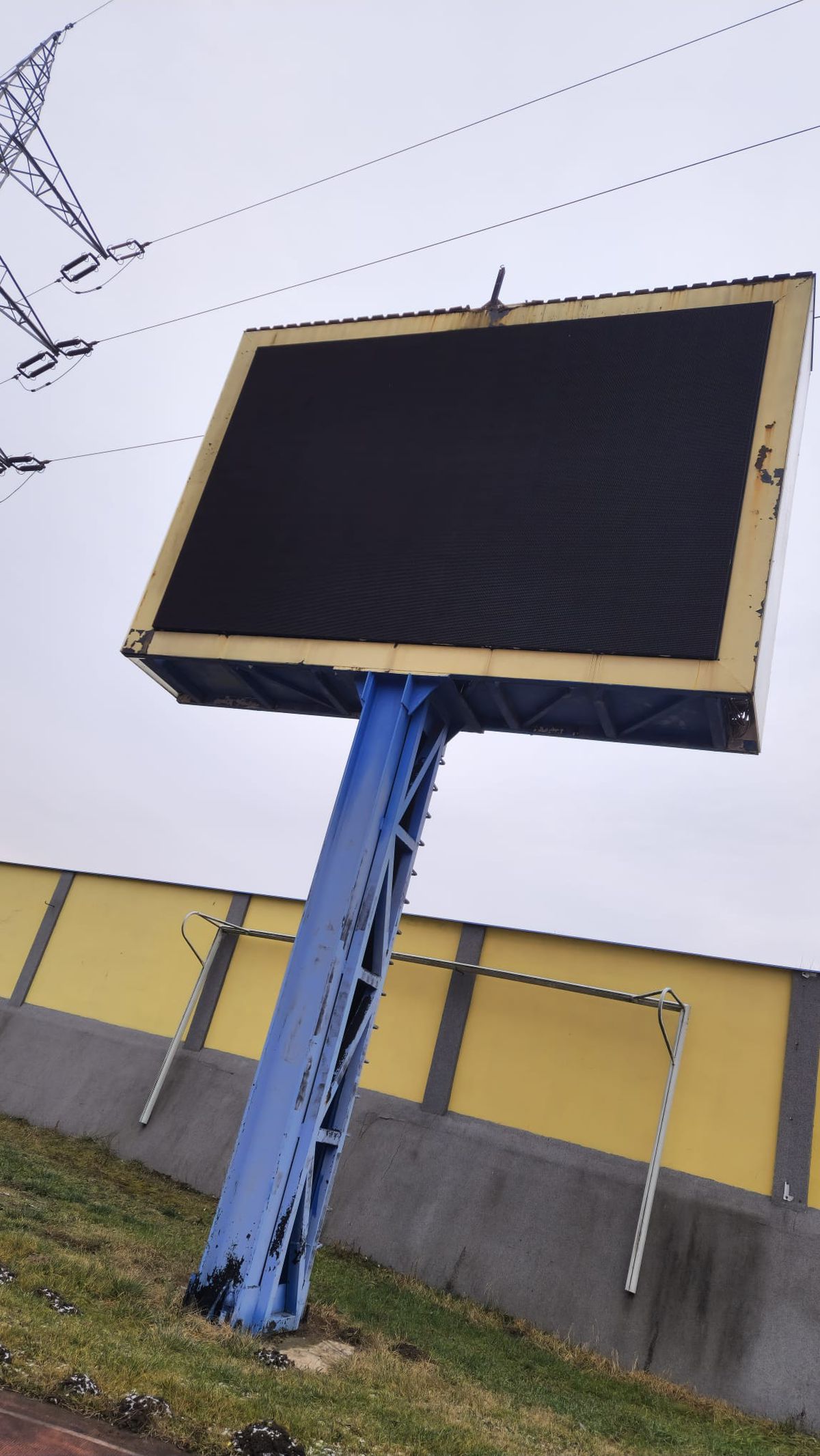 Probleme serioase pentru un club de tradiție din România » Nu mai are bani să joace acasă: „80.000 euro chirie pe șase luni!”