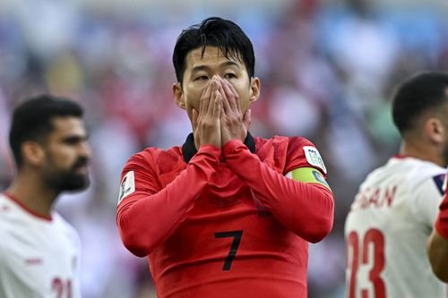 Heung-Min Son în timpul meciului Coreea de Sud - Malaezia / Foto: Imago