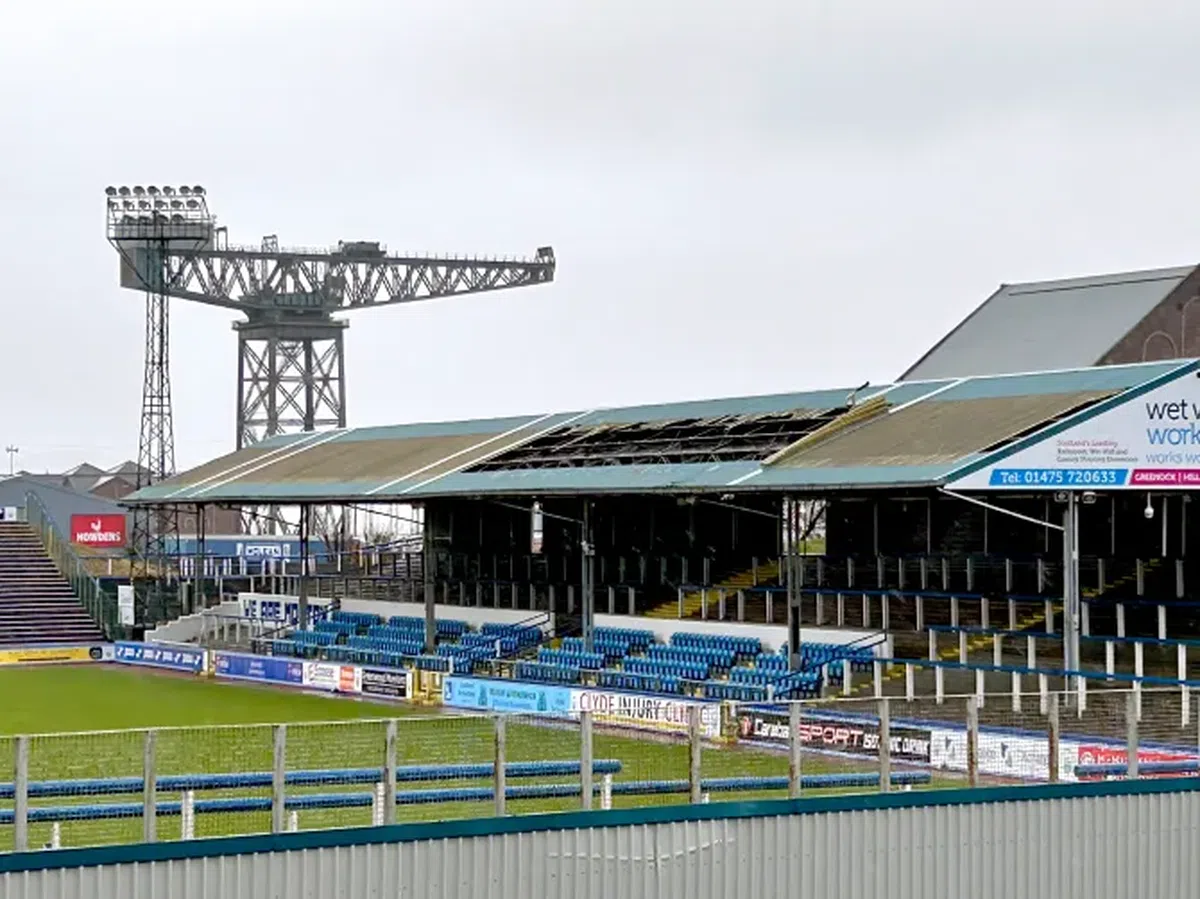 Furtuna secolului face ravagii » Pagube serioase la arenele din Glasgow: au fost smulse de vânt! Ce se întâmplă cu meciul lui Ianis Hagi