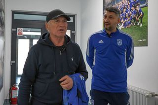 Liță Dumitru, la baza lui FCU Craiova » Imagini din Bănie, după un meci cu 9 goluri