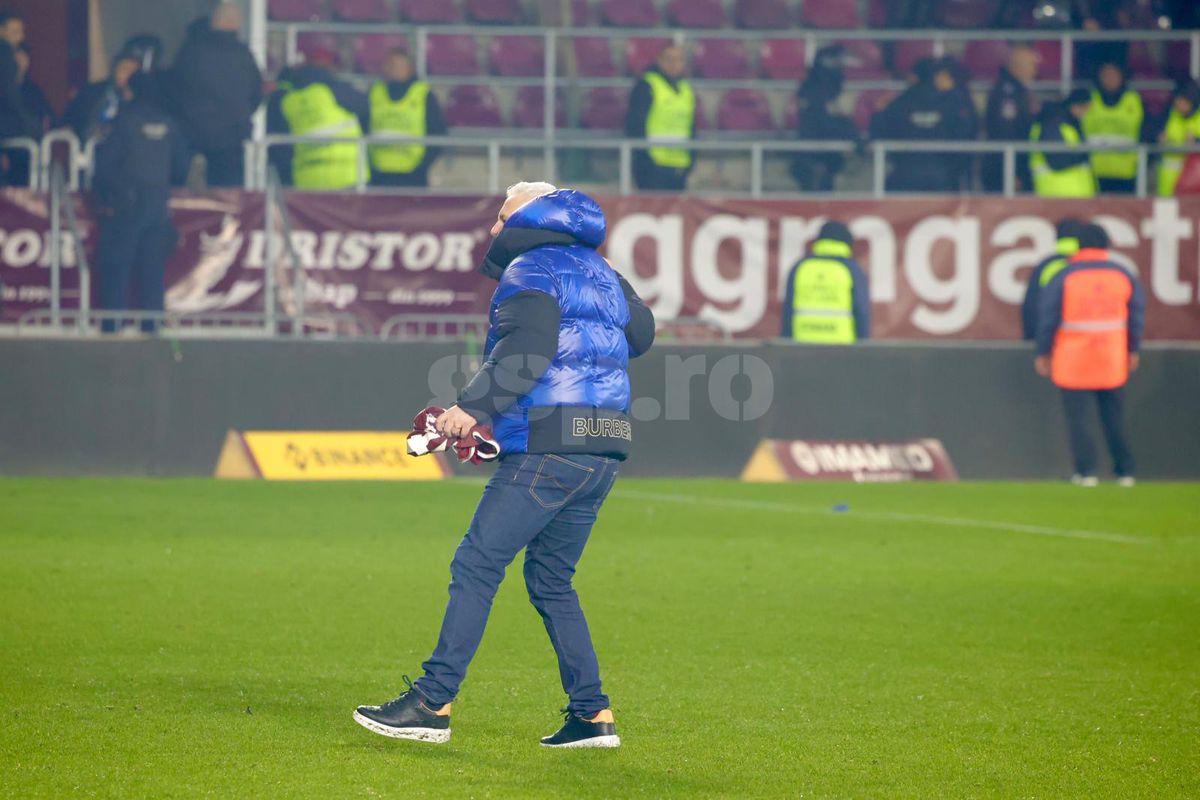 Oficialul Universității Craiova a spus clar de ce depinde viitorul lui Gâlcă + Jucătorii olteni, distruși în direct: „E rușinos”