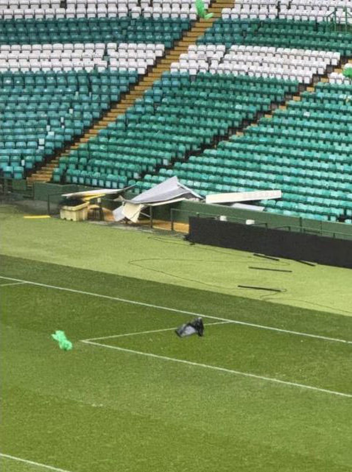 Furtuna secolului face ravagii » Pagube serioase la arenele din Glasgow: au fost smulse de vânt! Ce se întâmplă cu meciul lui Ianis Hagi