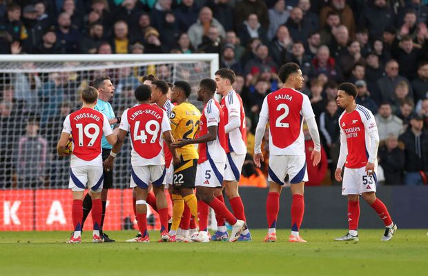 „Nu o să vă vină să credeți” » Șocați de decizia luată la meciul din Premier League: „N-am mai văzut în viața mea”