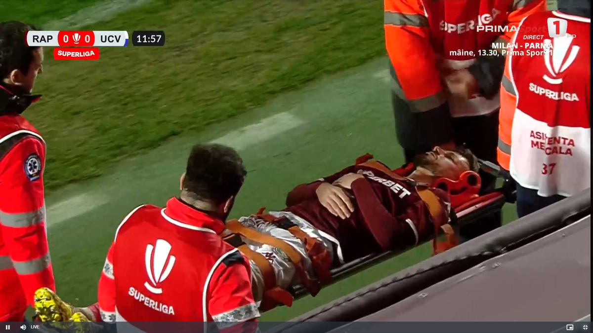 Jakub Hromada a părăsit terenul pe targă