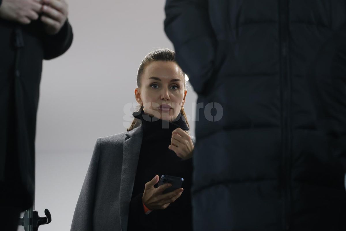 Iulia și Răzvan Raț, la Rapid - Universitatea Craiova