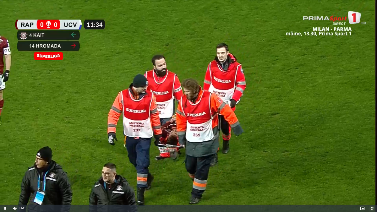 Jakub Hromada a părăsit terenul pe targă