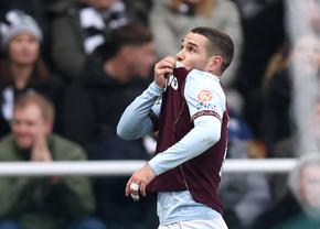 Aston Villa - Freiburg, duel final pentru trofeul Europa League » Echipele probabile