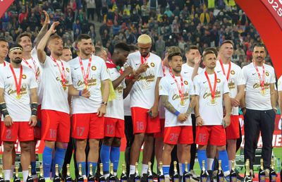 Campionul cu FCSB, negocieri cu CFR Cluj » Dinamo și alte două echipe din Superliga s-au interesat și ele