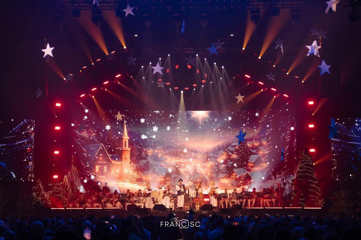 STOP spectacolelor de manele într-o sală polivalentă din România