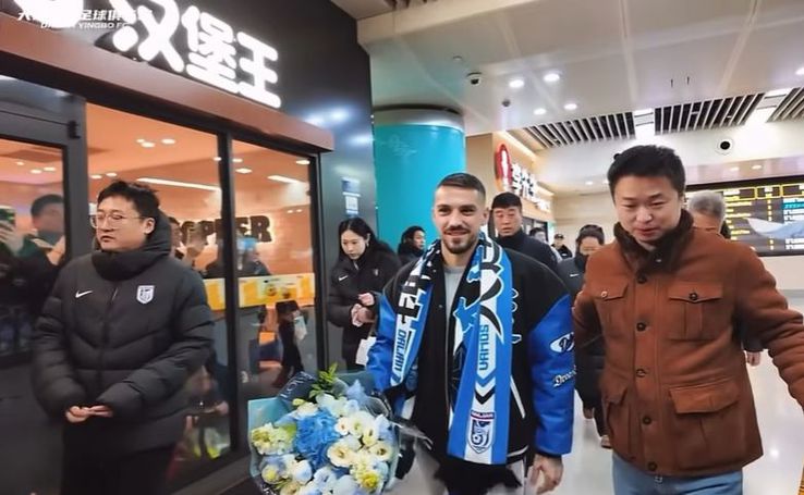 Imagini tari cu Nicolae Stanciu la sosirea în China // FOTO: Instagram