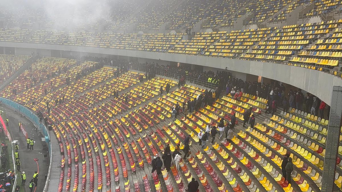 Peluza Nord FCSB fierbe! » Cine a intervenit și i-a oprit pe ultrași să nu le vandalizeze mașinile jucătorilor: „Vă credeți vedete. Prea multă aroganță”