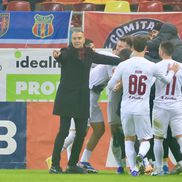 Daniel Pancu, bucurie după golul lui Andrei Cordea din FCSB - CFR Cluj // FOTO: Ionuț Iordache (GSP.ro)