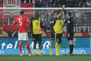 Scandal XXL cu vedeta Borussiei Dortmund » Contre între cluburi și pe rețelele de socializare!