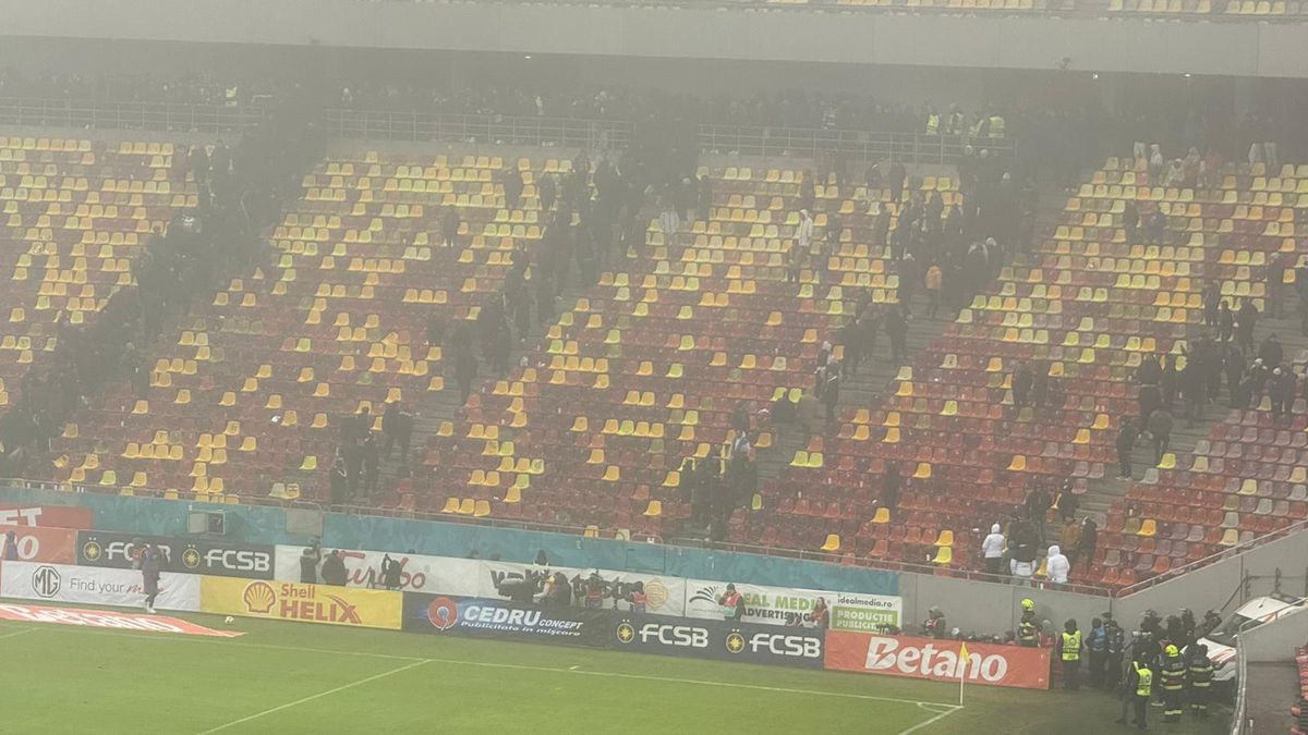 Ce a făcut Peluza Nord pe finalul meciului FCSB - CFR Cluj