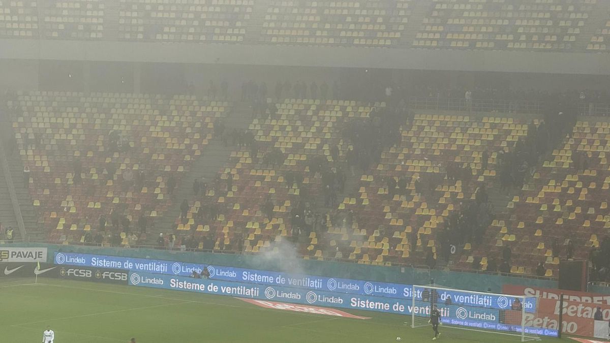 Ce a făcut Peluza Nord pe finalul meciului FCSB - CFR Cluj